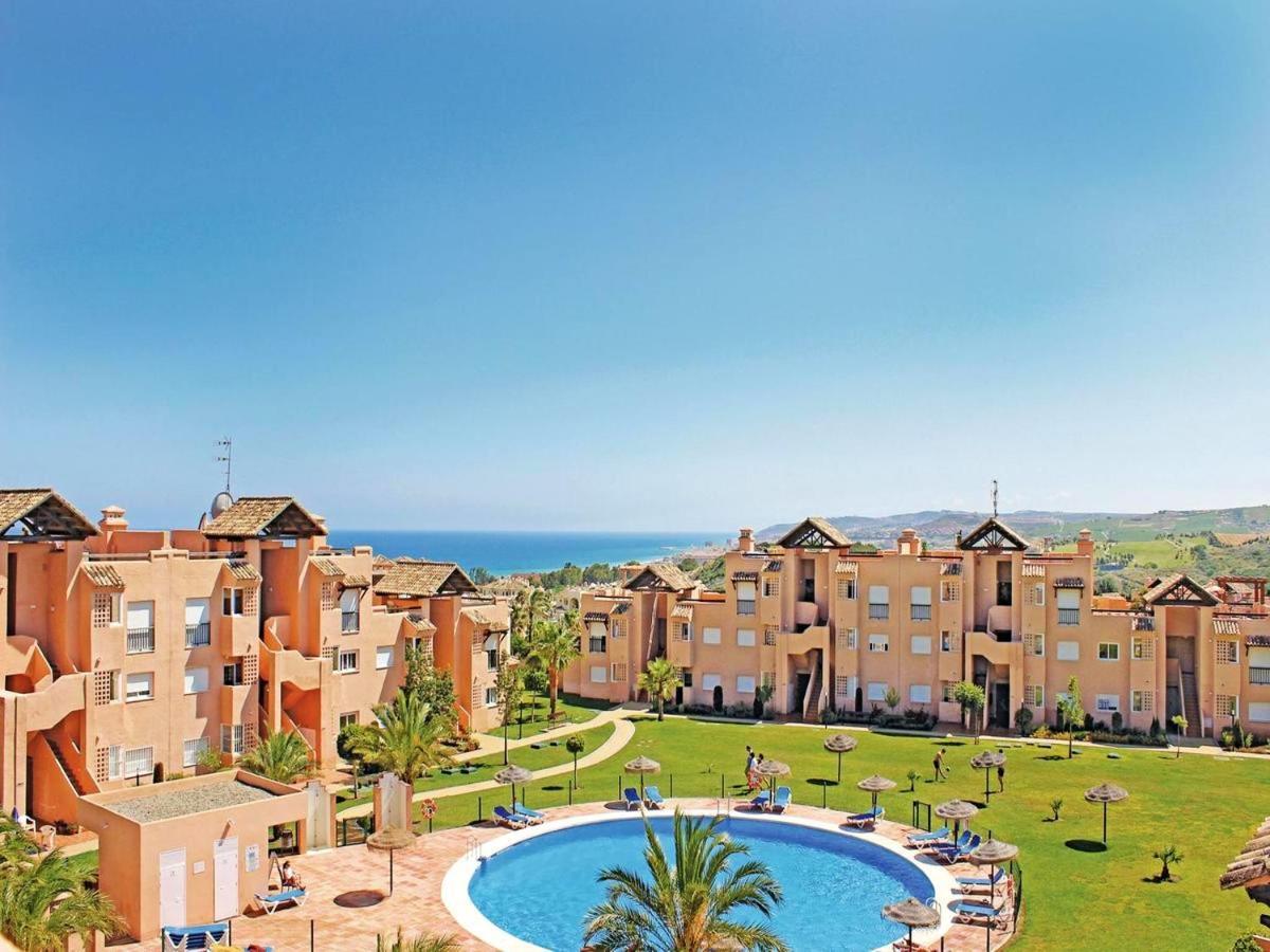 Bright With Sea View In 96 M² Pool Apartment